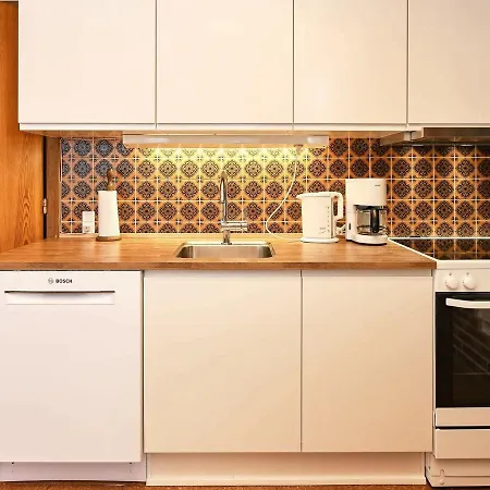 Three-bedroom Holiday In Norre Nebel 15 * Lonne Hede