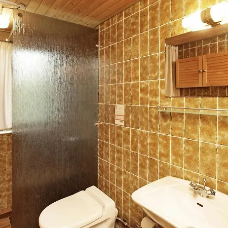 Three-bedroom Holiday In Norre Nebel 15 * Lonne Hede